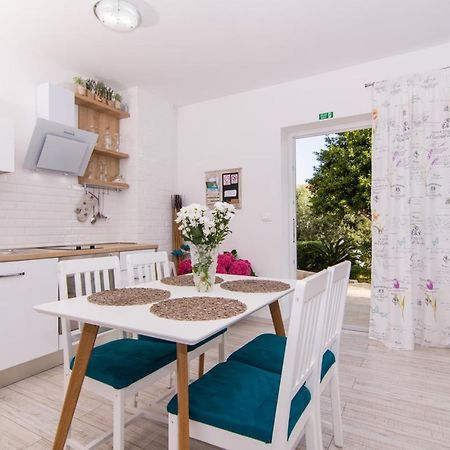 Appartement Apartman Sun Solin Extérieur photo